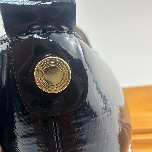 Naturalizar Sleek Black Loafers with Chunky Platform Sole - Picture 6 of 13